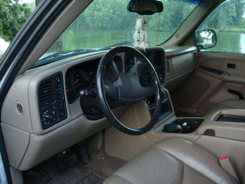 CHEVY SILVERADO Z71 5.3 4WD LEATHER,BOSE,LYNEX TONTOE COVER, ONE OWNER TRUCK, image 9