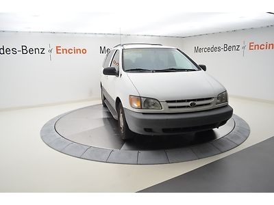 2000 TOYOTA SIENNA XLE, CLEAN CARFAX, 2 OWNERS, WELL MAINTAINED, VERY NICE!, image 2