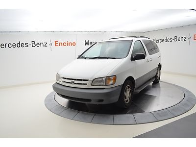 2000 TOYOTA SIENNA XLE, CLEAN CARFAX, 2 OWNERS, WELL MAINTAINED, VERY NICE!, image 4