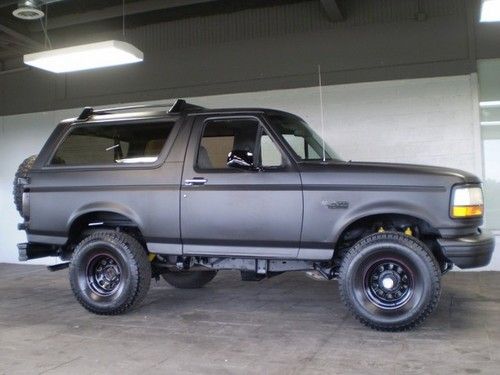 1995 ford bronco xlt 4x4 5.8l auto 157k rust free cali truck!!!!! nice
