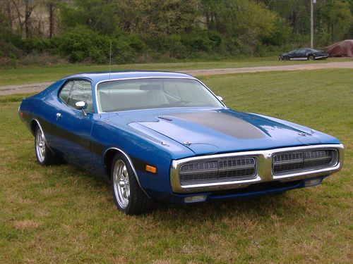 1973 dodge charger special edition 400 magnum hardtop fully-restored v8 6.6l