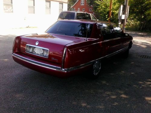 1996 cadillac deville base sedan 4-door 4.6l