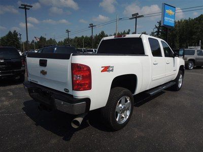 11 Chevy Silverado 2500HD 4x4 LTZ DURAMAX DIESEL BLACK LEATHER HEATED SEATS ROOF, image 3