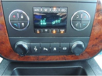 11 Chevy Silverado 2500HD 4x4 LTZ DURAMAX DIESEL BLACK LEATHER HEATED SEATS ROOF, image 20