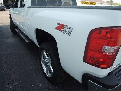 11 Chevy Silverado 2500HD 4x4 LTZ DURAMAX DIESEL BLACK LEATHER HEATED SEATS ROOF, image 78