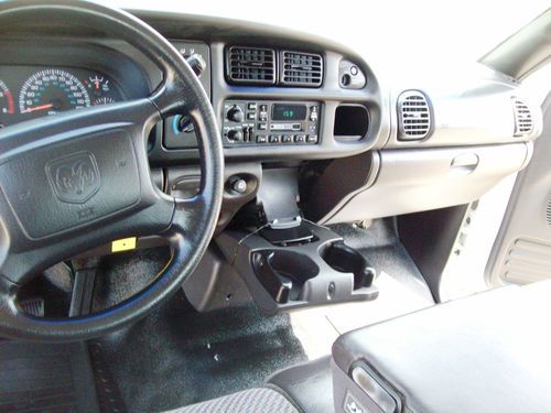 White 2001 dodge ram 1500 - one owner