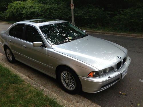 2003 bmw 530i, runs and looks great.  105k miles