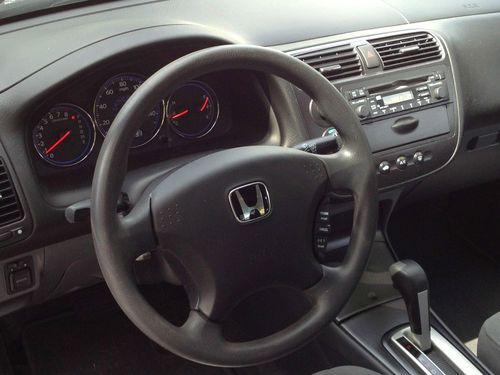 2005 honda civic lx well maintained + low mileage + excellent condition