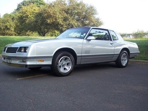 1987 chevrolet monte carlo super sport ,original survivor, mint 13.000 miles