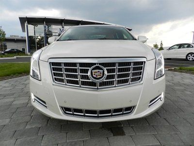 2013 XTS ALL WHEEL DRIVE LUXURY SEDAN NAVIGATION HEATED LTHR SEATS CUE SYSTEM AC, image 5