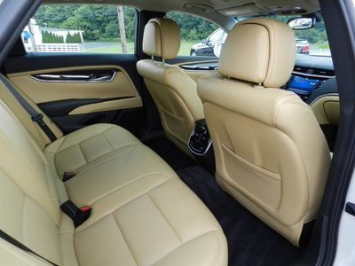 2013 XTS ALL WHEEL DRIVE LUXURY SEDAN NAVIGATION HEATED LTHR SEATS CUE SYSTEM AC, image 19