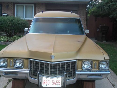 1971 cadillac hearse 26,000 dutches gold very rare 472 engine combo