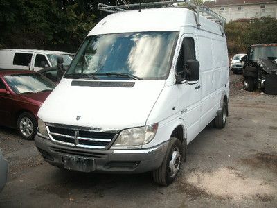 Repairable 2005 dodge sprinter 2500 drw