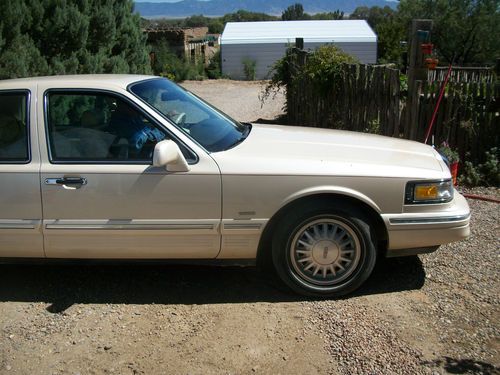 1996 Lincoln Town Car Cartier Sedan 4-Door 4.6L, US $7,500.00, image 4