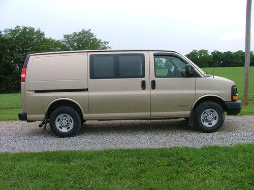 2006 chevrolet express 3500 extended cargo van 3-door 6.0l