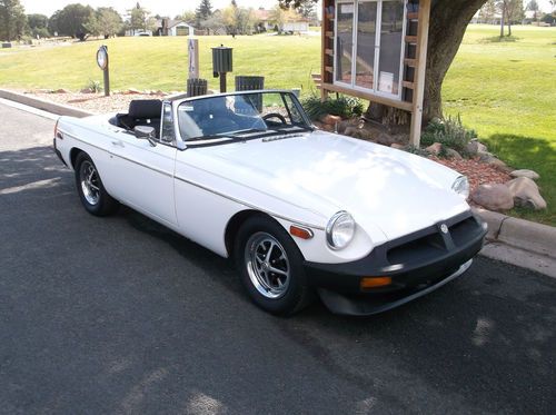 Classic 1977 mgb roadster