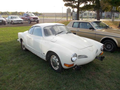 1972   volkswagon  karmann ghia   1600cc   hangar find!!!