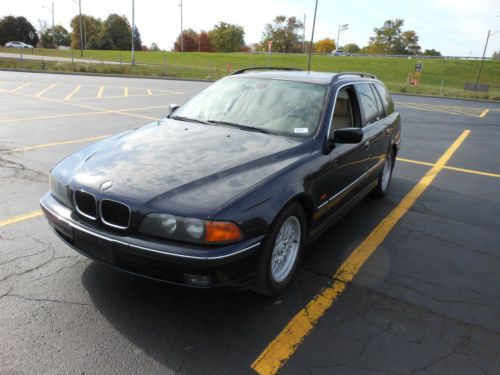 2000 bmw 528i base wagon 4-door 2.8l