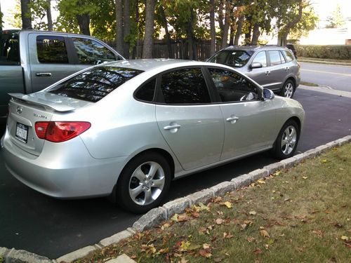 2008 hyundai elantra se sedan 4-door 2.0l 56,000 miles