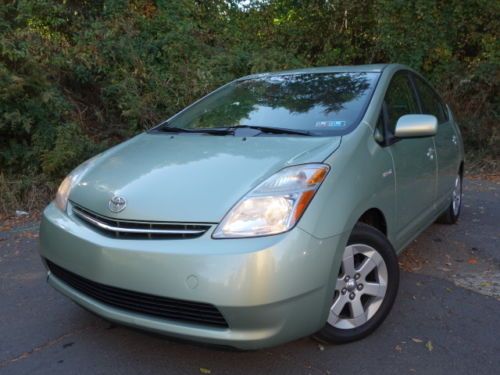 Toyota prius hybrid package 2 backup camera smart key autocheck no reserve