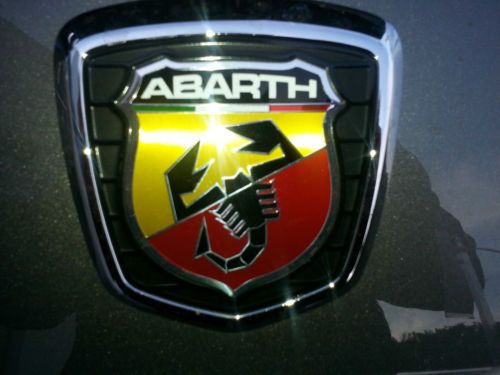 Fiat 500 abarth turbo. new 2013