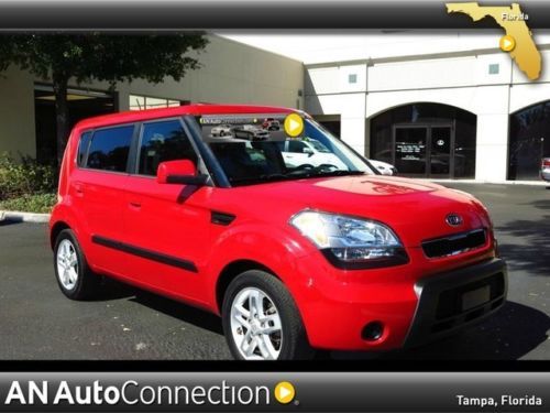 Kia soul + one owner 62k miles