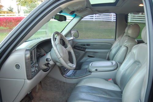 2001 GMC Yukon XL 1500 Denali Sport Utility 4-Door 6.0L, image 8