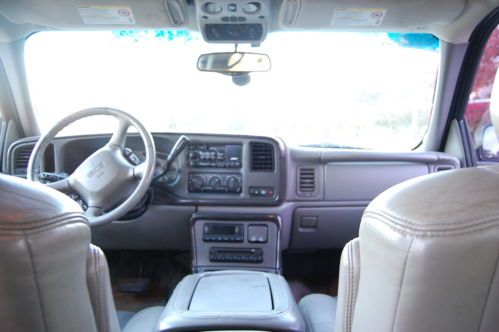 2001 GMC Yukon XL 1500 Denali Sport Utility 4-Door 6.0L, image 11