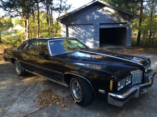 1977 pontiac grand prix sj coupe 2-door 6.6l fully loaded one owner garage kept.