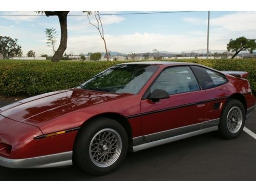 1987 pontiac fiero automatic 2-door coupe 25k orig miles!!