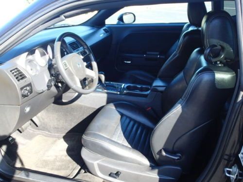 2010 Dodge Challenger RT, salvage, runs and drives, HEMI, coupe, image 12