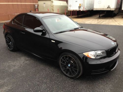 2009 bmw 135i coupe-m sport package-twin turbo-loaded with red leather-clean!