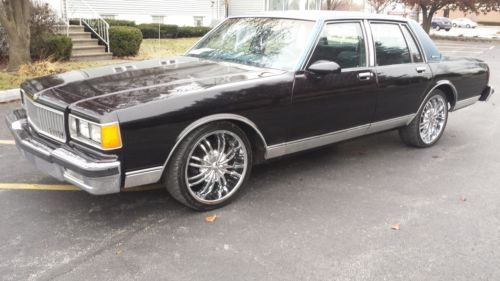 Fully restored 1986 chevrolet caprice brougham 38k miles 305 v8 new flake paint!