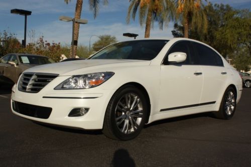 2011 hyundai genesis 4.6l v8, loaded, clean carfax, one owner, beautiful car