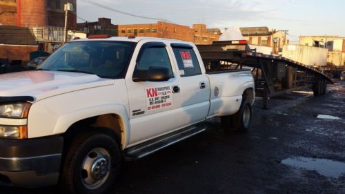 2005 chevrolet silverado 3500 ls crew cab  4-door 6.6l with 2007 kaufman trailer