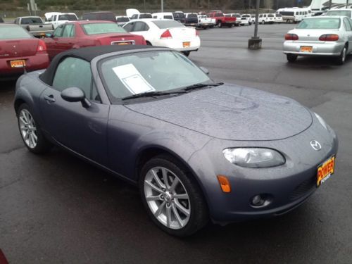 Convertible miata mx5 grand touring, 6 disc bose sound, leather