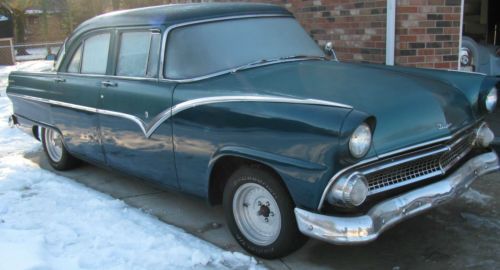 1955 Ford Fairlane Town Sedan, image 5