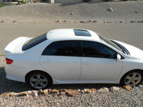 2010 toyota corolla xrs sedan 4-door 2.4l