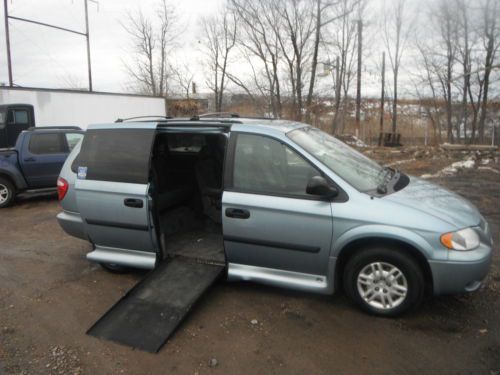 05 dodge grand caravan handicap van wheel chair ramp vmi 90000 miles