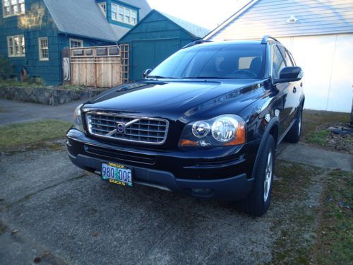 Very clean volvo xc90 - 65k, leather/wood interior, power seat, child booster