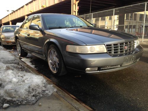 2003 cadillac seville sls sedan 4-door 4.6l