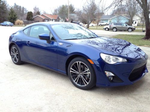 2013 frs ultramarine 6 speed, 8100 miles