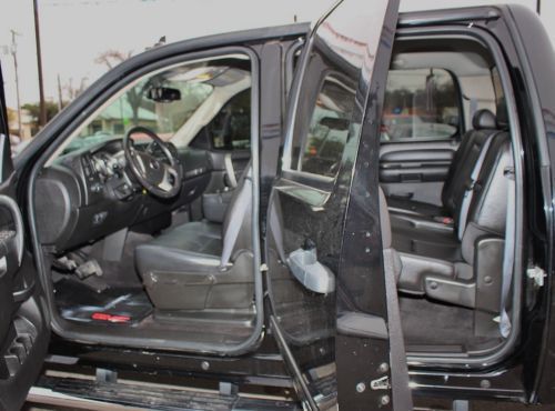 6.6L Diesel DRW SLE Leather OnStar Rear DVD Bose Running Boards Dually 4x4 MP3, image 13