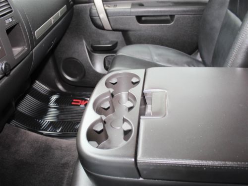 6.6L Diesel DRW SLE Leather OnStar Rear DVD Bose Running Boards Dually 4x4 MP3, image 21