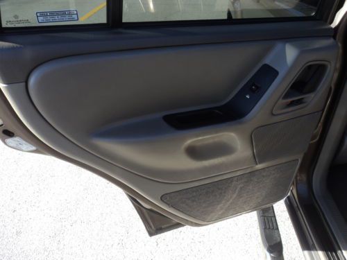 2001 JEEP GRAND CHEROKEE LAREDO 4X4 LOW 75K MILES MUST SELL NO RESERVE!!!, image 13