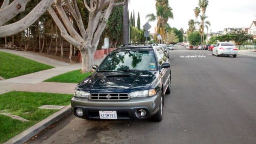 1998 subaru legacy outback station wagon w/ all-wheel drive