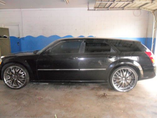 2006 dodge magnum sxt wagon 4-door 3.5l