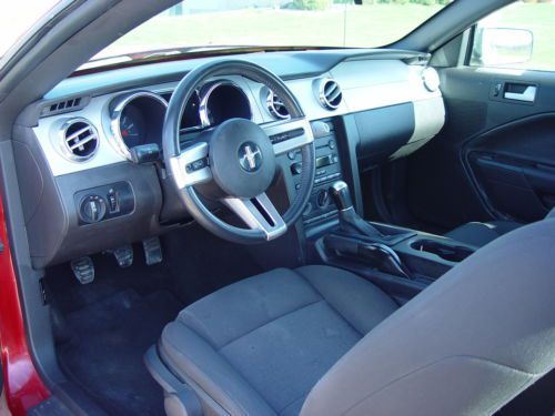 2006 FORD MUSTANG - SHARP CAR - FUN TO DRIVE - GREAT MPG's - GREAT PRICE !!!!, US $7,500.00, image 15