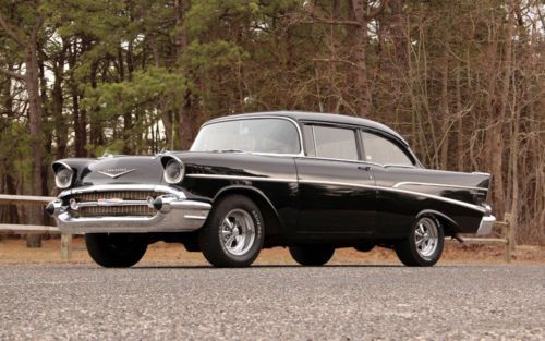 Original onyx black 355 4-speed hot rod old school 1957 chevy 210 cool ride