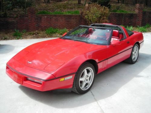 1989 chevrolet corvette base hatchback 2-door 5.7l